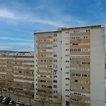Luxury Duplex In Benfica 15 Min To Airport Apartment *