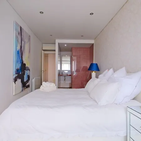 Luxury Duplex In Benfica 15 Min To Airport Apartment *
