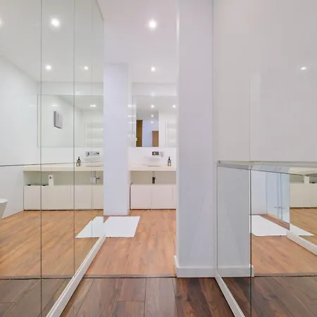 Luxury Duplex In Benfica 15 Min To Airport
