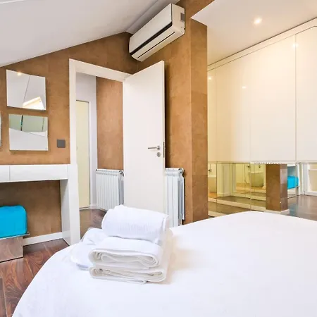 Luxury Duplex In Benfica 15 Min To Airport Lisbon