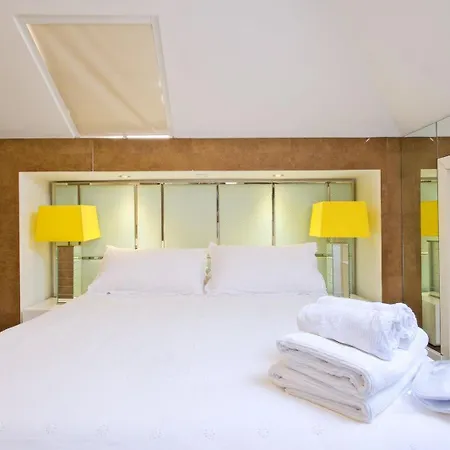 Luxury Duplex In Benfica 15 Min To Airport